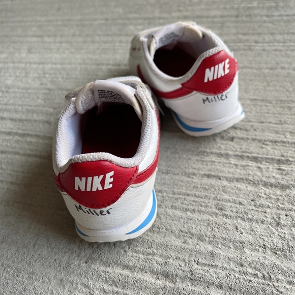 Nike cortez shoes for kids - Picture 4 of 7
